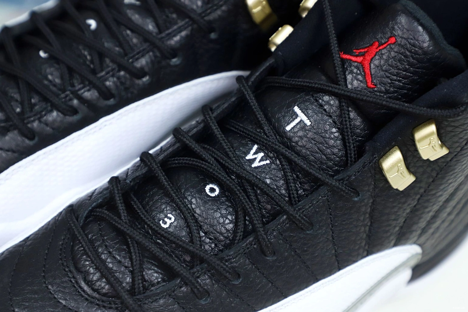 PLAYOFFS 12 RETRO JORDAN 2022 AIR 1030